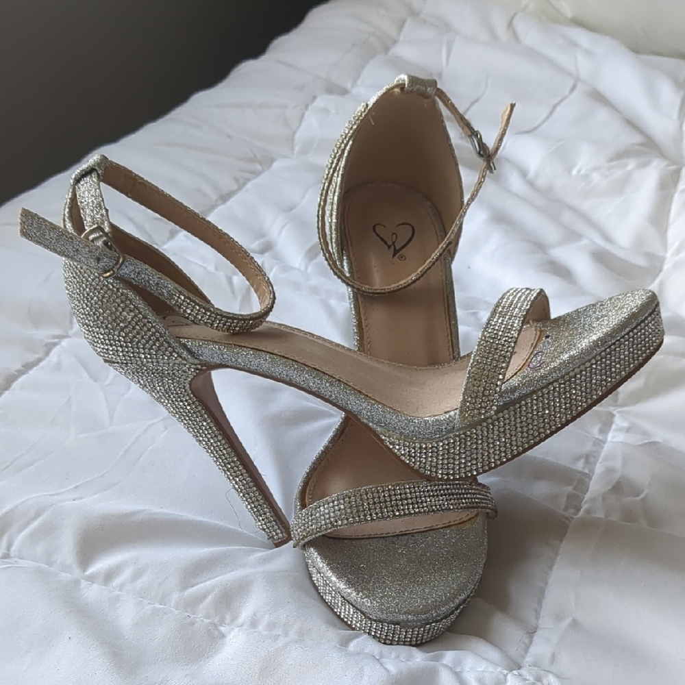 PromGirl Glittering Silver Heels